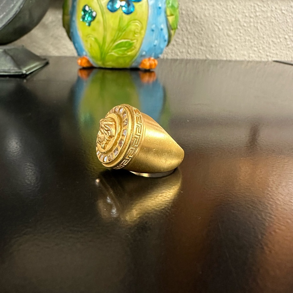 Authentic Versace Ring. - image 6